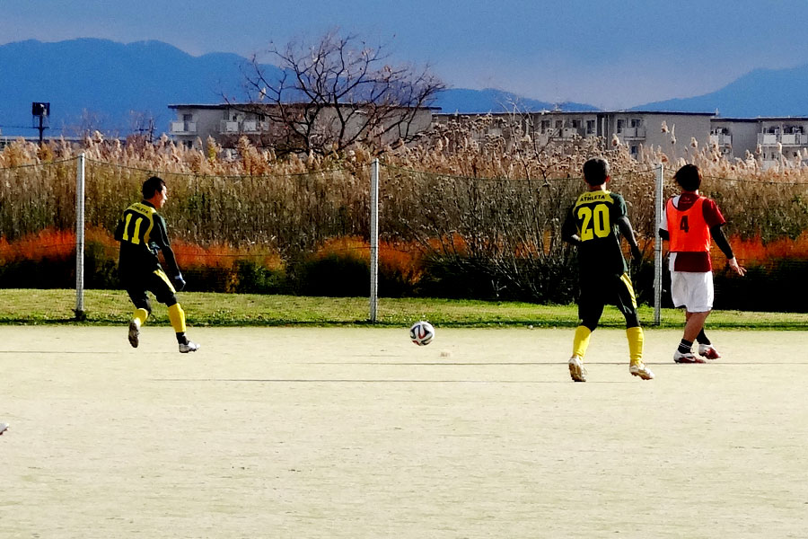 2015.12.27第2試合　35CL第3節 タカモト道路団 2-0 FC Noel　Photo7