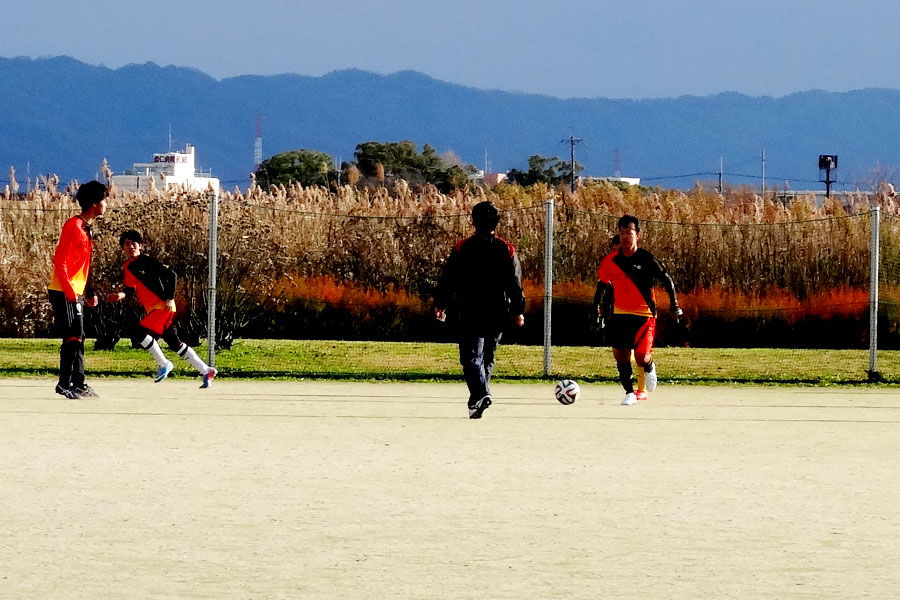 2015.12.27第2試合　35CL第3節 タカモト道路団 2-0 FC Noel　Photo6
